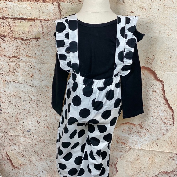 ❌•NWT White Polka Dot 2 Piece Ruffle Bib Set - Picture 6 of 11